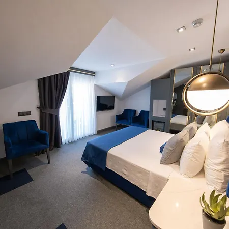 Skopea Exclusive Hotel *