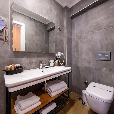 Skopea Exclusive Hotel