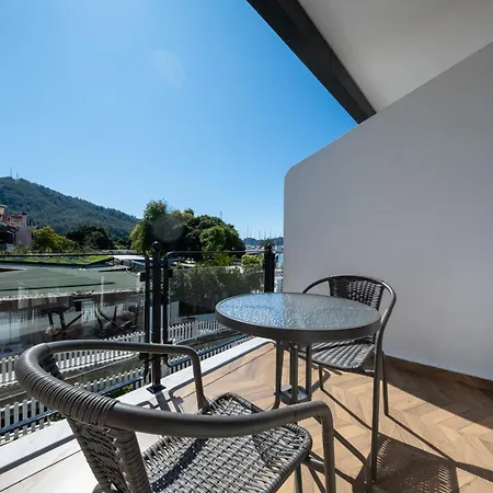 Skopea Exclusive